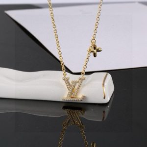 ルイヴィトン ネックレス 芸能人