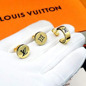 ルイヴィトン ピアス 3個セット