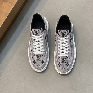 スニーカー 人気ブランド