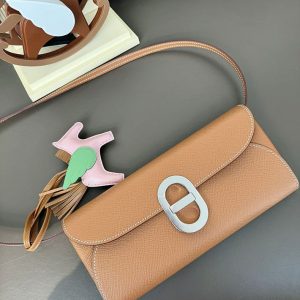 シェーヌダンクル トゥーゴー 定価