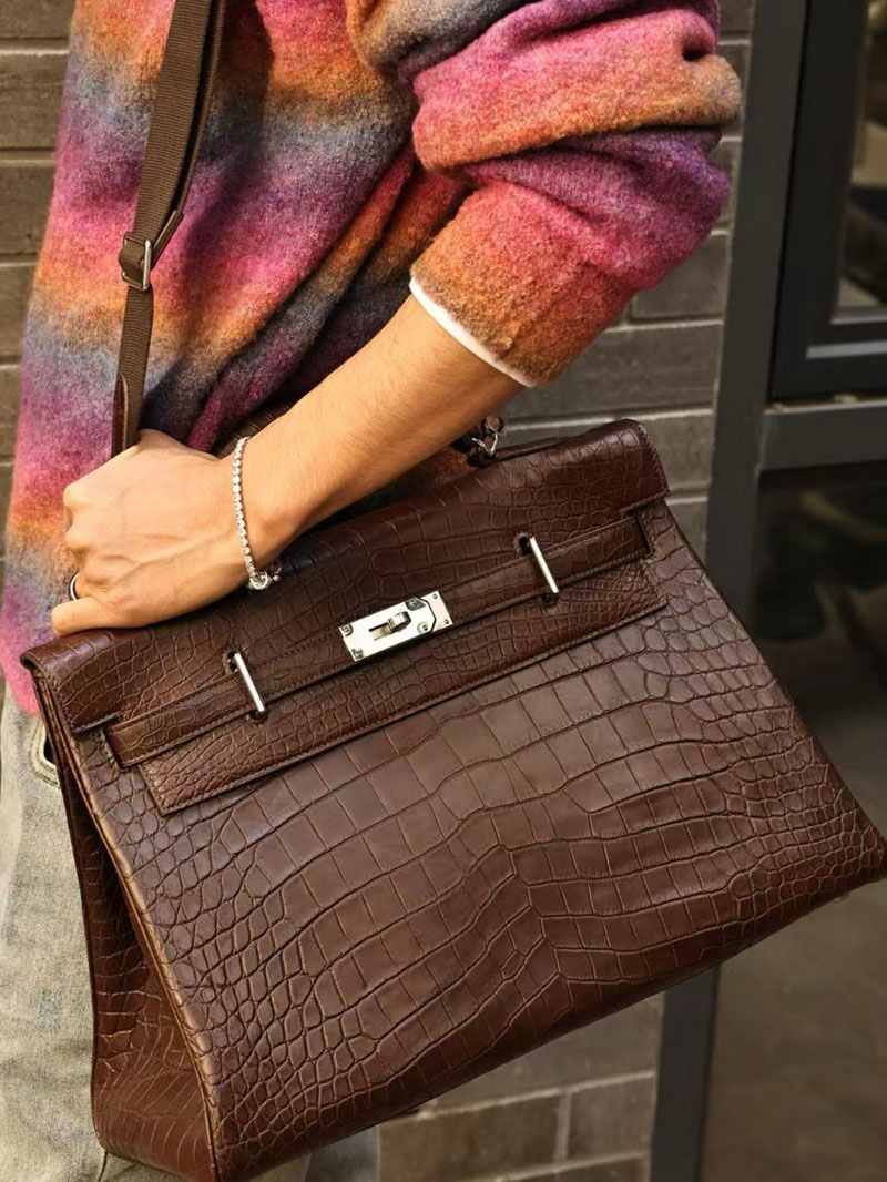 エルメス メンズ バッグ 人気 HERMES ケリー 42cm 内縫い アバンヌ クロコダイル アリゲーターマット シルバー金具 2519453 - 画像 (5)