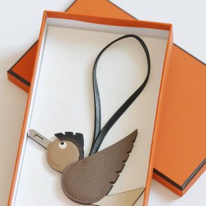 ケリーチャーム 定価