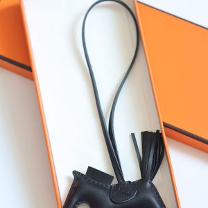 ロデオチャーム pm 定価