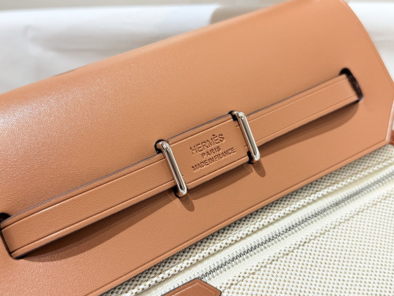 エルメス エールバッグジップ ミニ トレンチ トワルアッシュ シルバー金具 2519497 エルメス エールバッグ ミニ - 画像 (5)
