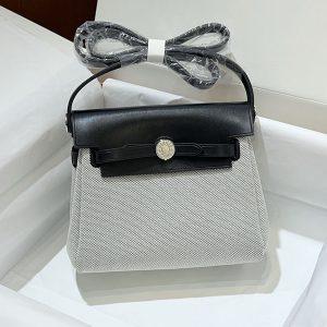 エールバッグ 定価