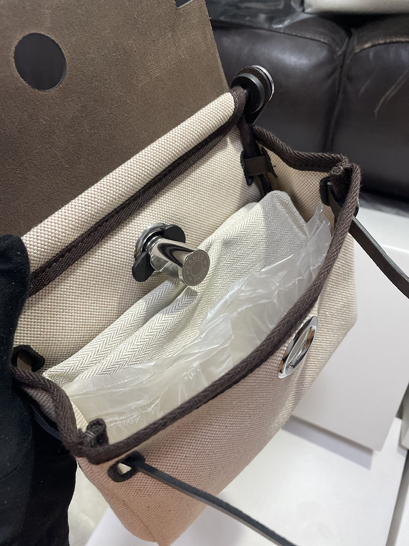 エルメス エールバッグジップ ミニ 黒 ブラック トワルアッシュ シルバー金具 2519502 エルメス herbag - 画像 (6)