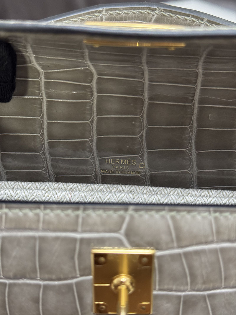 エルメス ポシェットケリー トゥルティールグレー クロコダイル アリゲーターマット ゴールド金具 2519510 - 画像 (2)