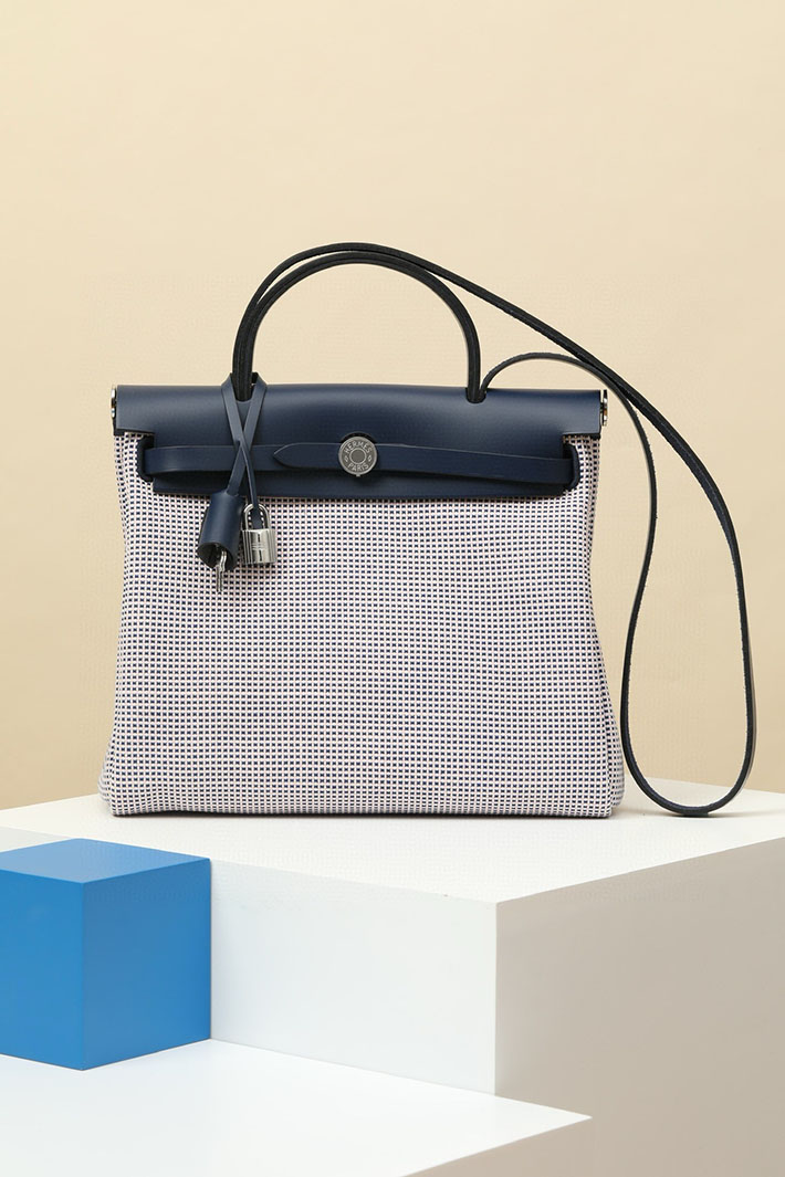 エールバッグジップ 定価