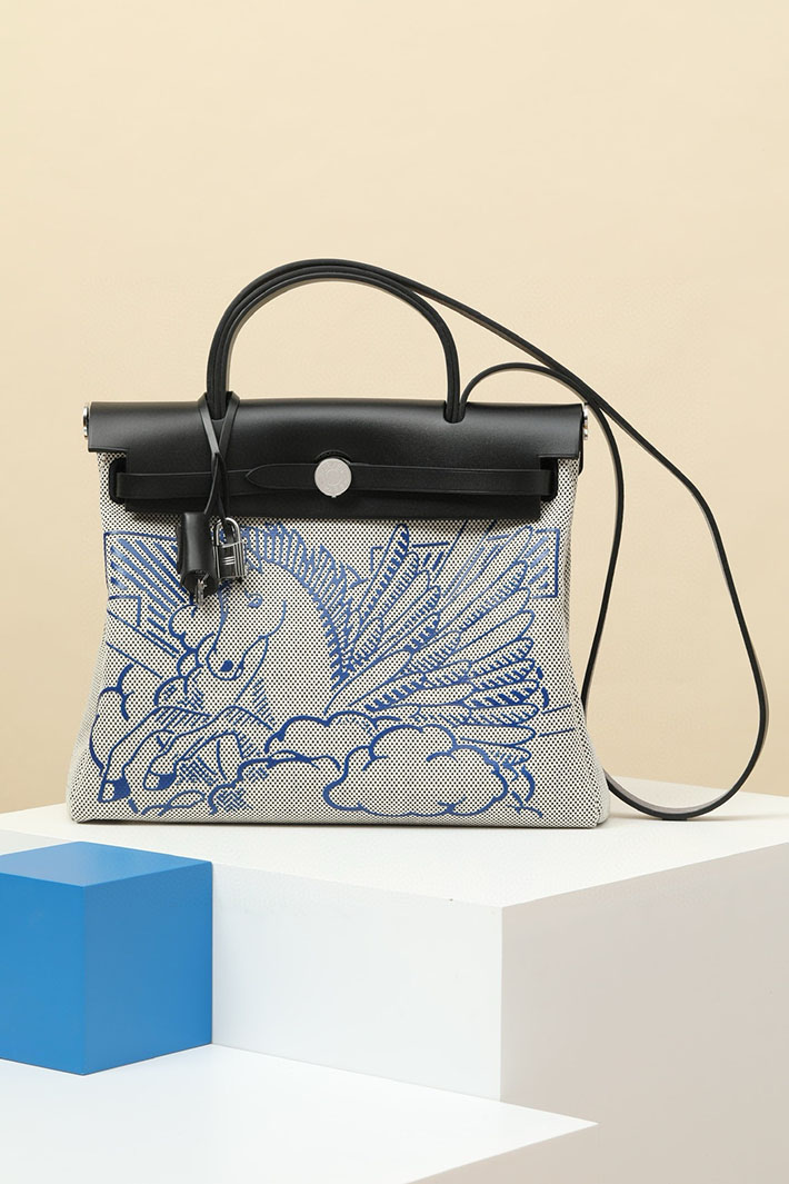 エールバッグジップ 定価
