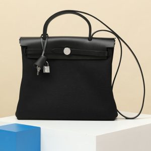 エールバッグジップ31 定価