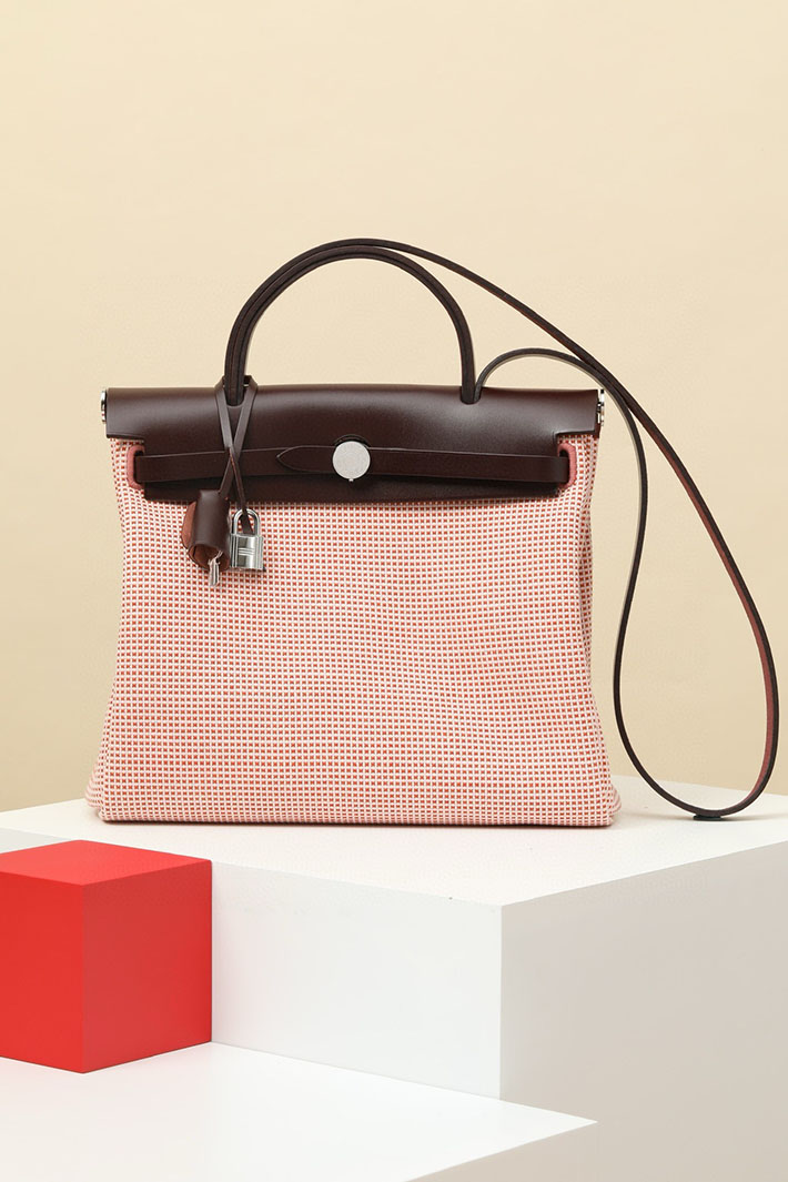 エールバッグジップ31 定価