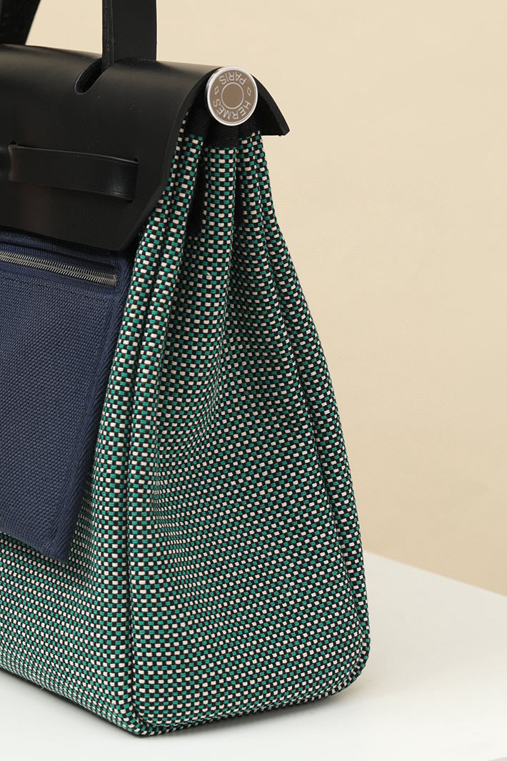 エルメス エールバッグジップ 31 PM ブルーニュイ/ブラック トワルアッシュ シルバー金具 2518539 エールバッグジップ31 定価 - 画像 (6)