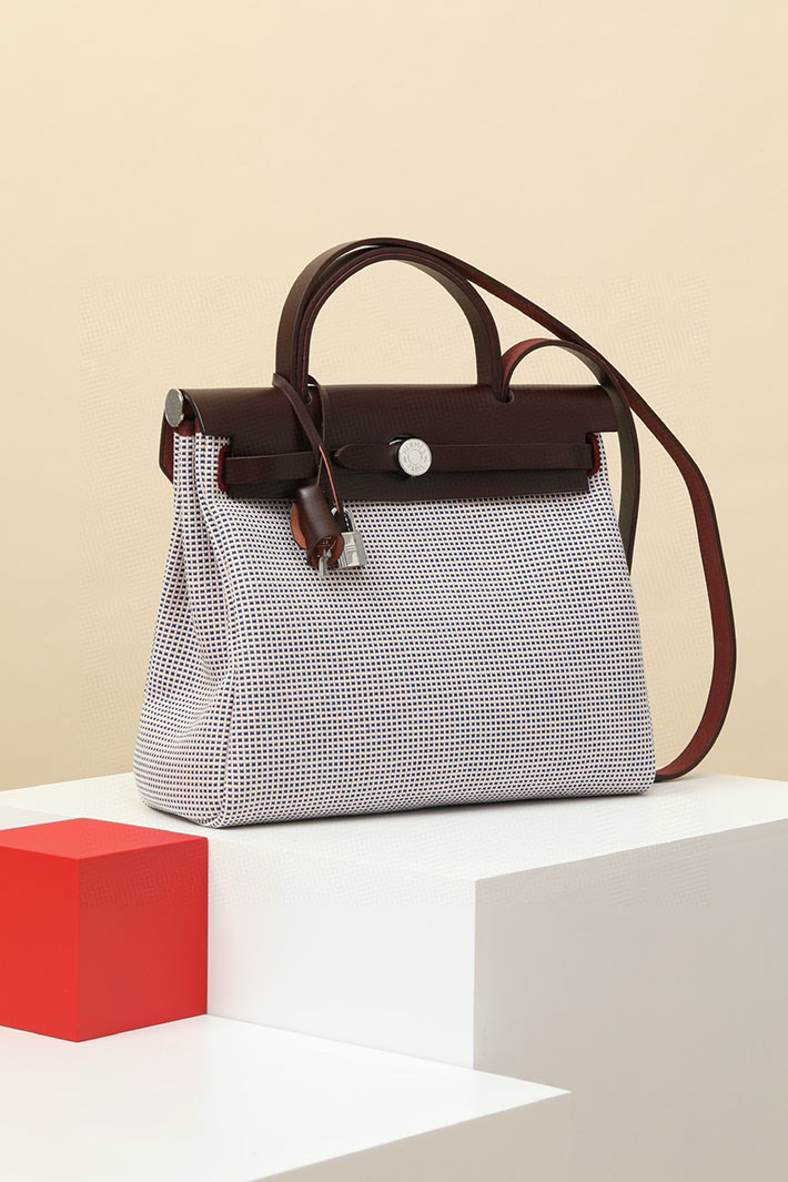 エルメス エールバッグジップ 31 PM ルージュセリエ トワルアッシュ シルバー金具 2518543 エルメス エールバッグ 新品 - 画像 (9)