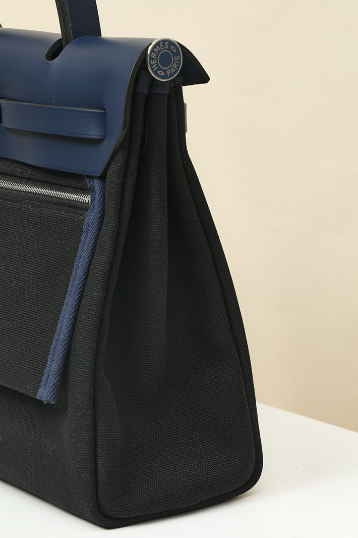エルメス エールバッグジップ 31 PM 黒 ブラック/ブルーサフィール トワルアッシュ シルバー金具 2518545 エルメス エールバッグジップ31 - 画像 (6)