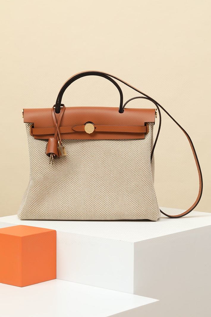 エルメス エールバッグジップ31