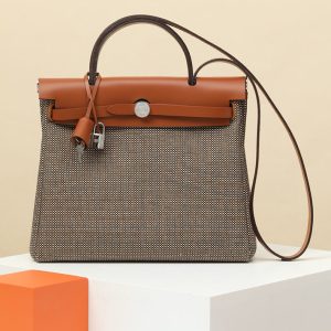エルメス エールバッグジップ31