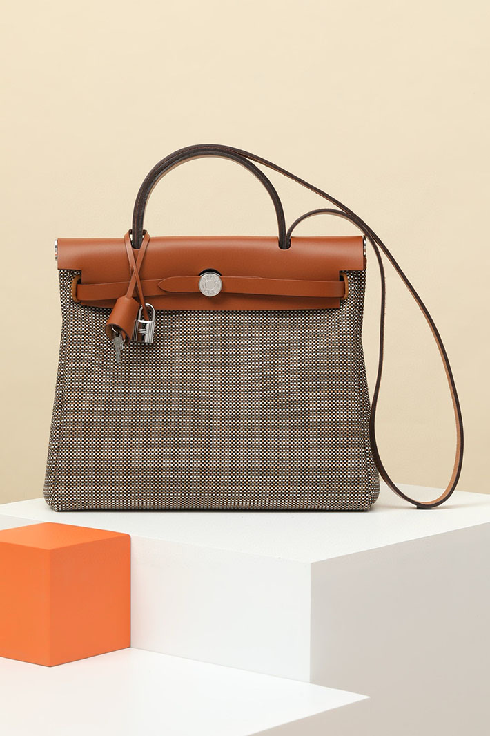 エルメス エールバッグジップ31