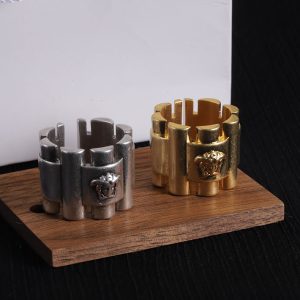 ヴェルサーチ ピアス メンズ