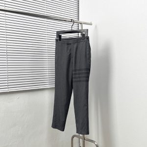 トムブラウン パンツ