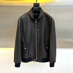 レザージャケット コーデ