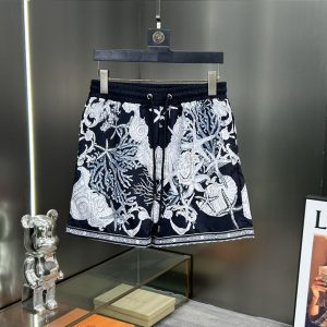 ショートパンツ メンズ ブランド