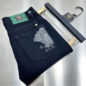 デニムコーデ メンズ 高校生