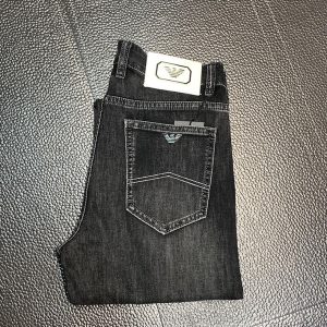 デニムパンツ メンズ 人気