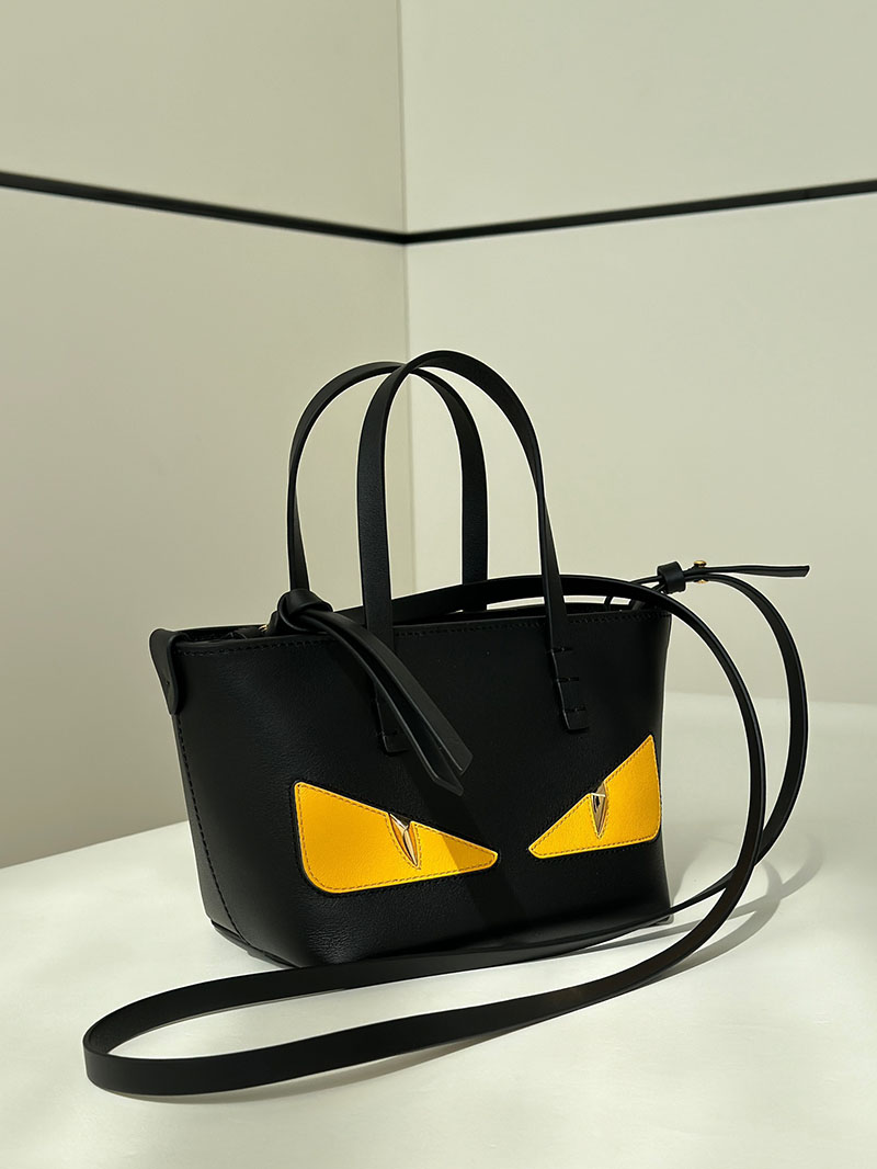 フェンディ 人気バッグ FENDI ロール ミニ ニューイヤー コレクション ブラックレザー ミニバッグ 8BS096ATXUF1QIO - 画像 (9)