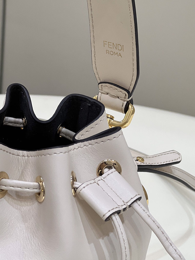 フェンディ 人気バッグ FENDI レザーショルダー MONTRESOR モントレゾール スモール バケットバッグ 8SB010AC9LF0K7E - 画像 (5)
