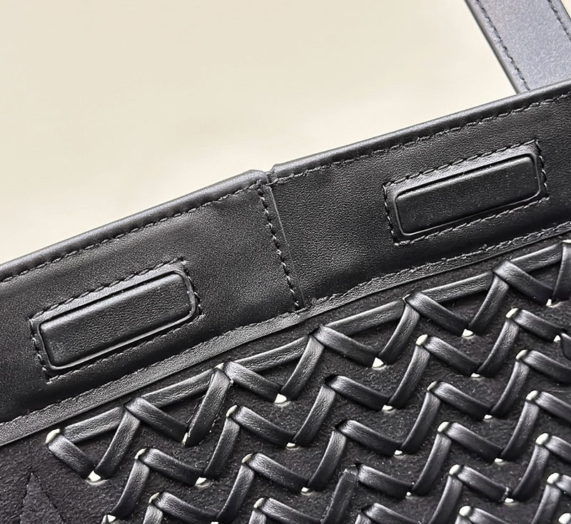 フェンディ 人気バッグ FENDI ORIGAMI MEDIUM VIT.GRANE CON オリガミ ミディアム ショルダーバッグ 編み込み 8BH414APZBF0KUR - 画像 (5)