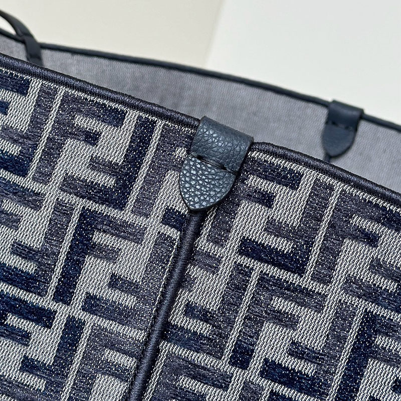 フェンディ 人気バッグ FENDI ロール ラージ FFシェニール トートバッグ バッグ レザー デニム シェニール 8BH425ASU1F1PQK - 画像 (3)