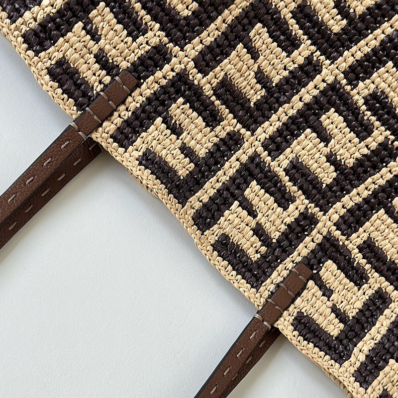 フェンディ 人気バッグ FENDI ロール スモール ブラウンFFラフィア クロシェ スリム クラッチ付きトートバッグ 8BH424AS3BF1PII - 画像 (7)