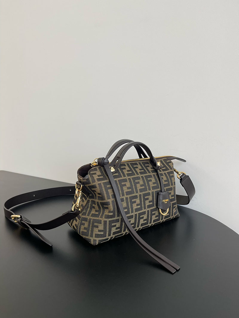 フェンディ 人気バッグ FENDI バイ ザ ウェイ ソフト ミディアム ブラウンFFジャカードファブリック バッグ 8BL155AFPMF1GL7 - 画像 (9)