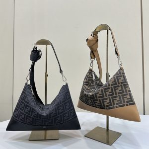 フェンディグラフィ ミディアム