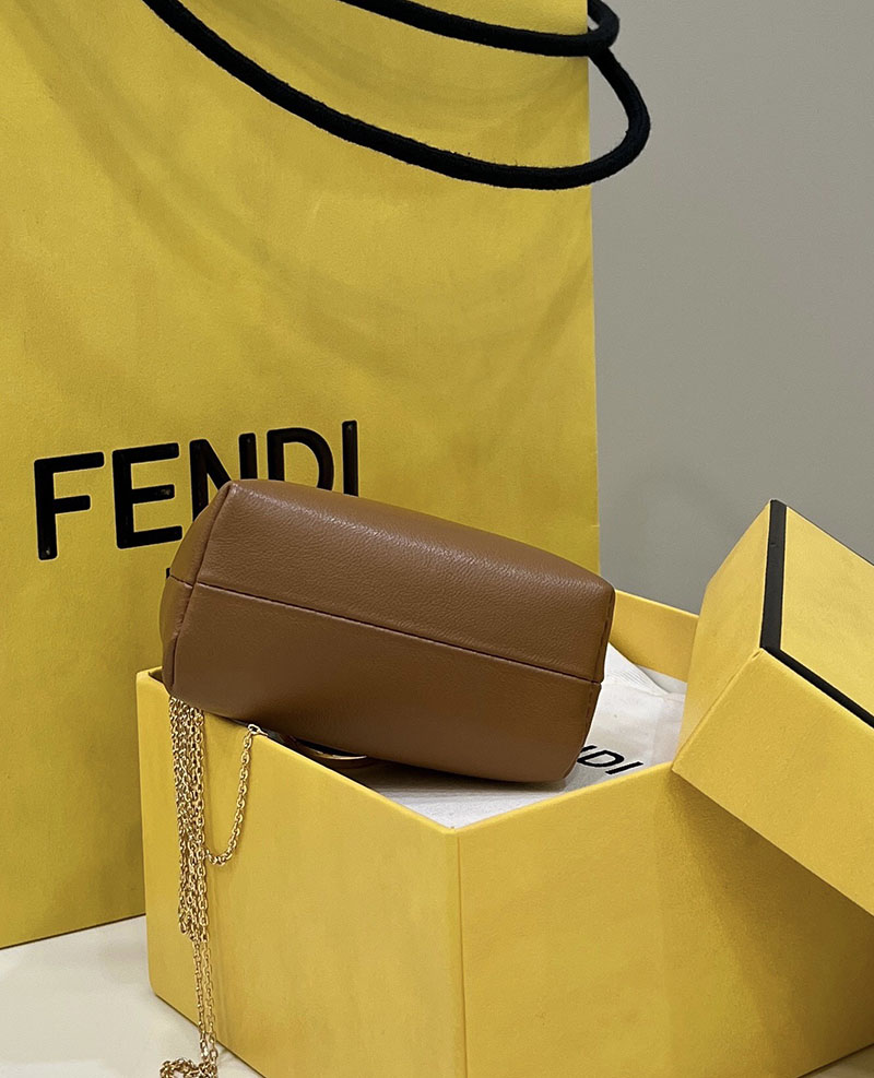 フェンディ 人気バッグ FENDI Nano Fendi First Charm レディース ナノファーストチャーム ブラウン 7AS051ABVEF0NYJ - 画像 (7)