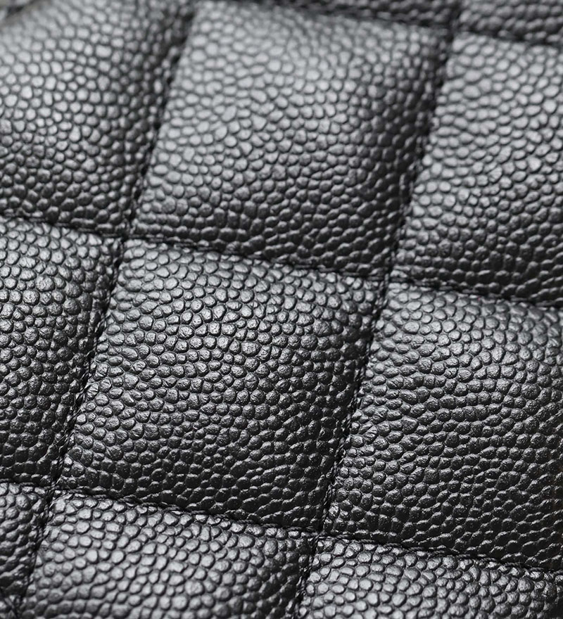 シャネル 新作バッグ H品 CHANEL フラップバッグ ハート型ボールチェーン AS3829 黒 (ブラック) 2520146 シャネル トップハンドル フラップ バッグ - 画像 (9)