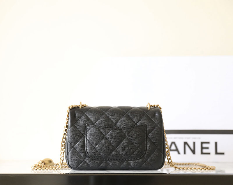 シャネル 新作バッグ H品 CHANEL フラップバッグ ハート型ボールチェーン AS3829 黒 (ブラック) 2520146 シャネル トップハンドル フラップ バッグ - 画像 (6)