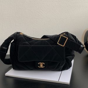 シャネル バッグ 安い順