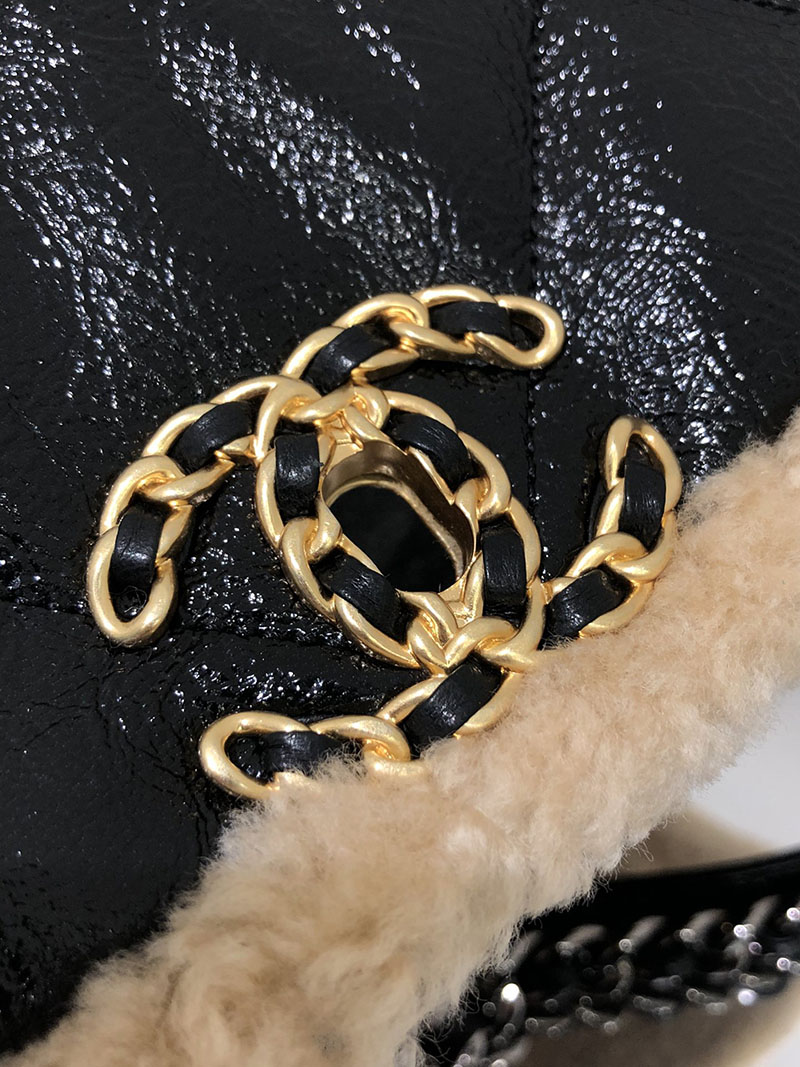 シャネル 新作バッグ H品 CHANEL チェーンショルダーバッグ 19 マキシ フラップ ココマーク ツイード 2520183 シャネル チェーンクラッチ 定価 - 画像 (9)