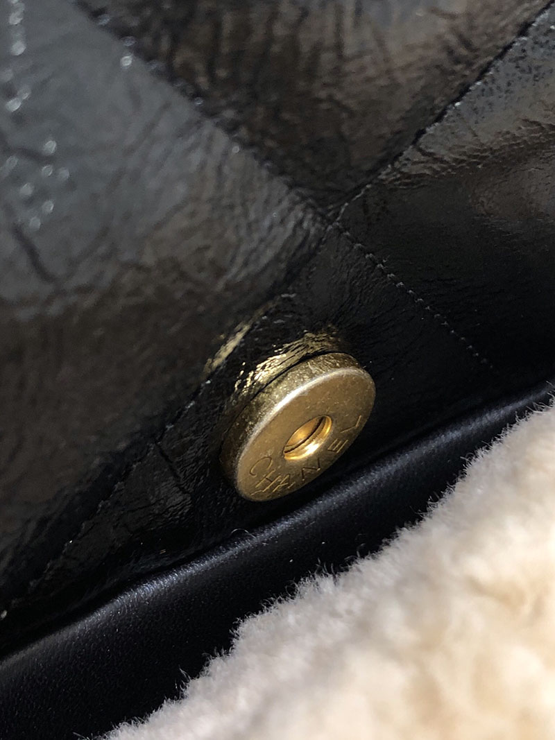 シャネル 新作バッグ H品 CHANEL チェーンショルダーバッグ 19 マキシ フラップ ココマーク ツイード 2520183 シャネル チェーンクラッチ 定価 - 画像 (4)
