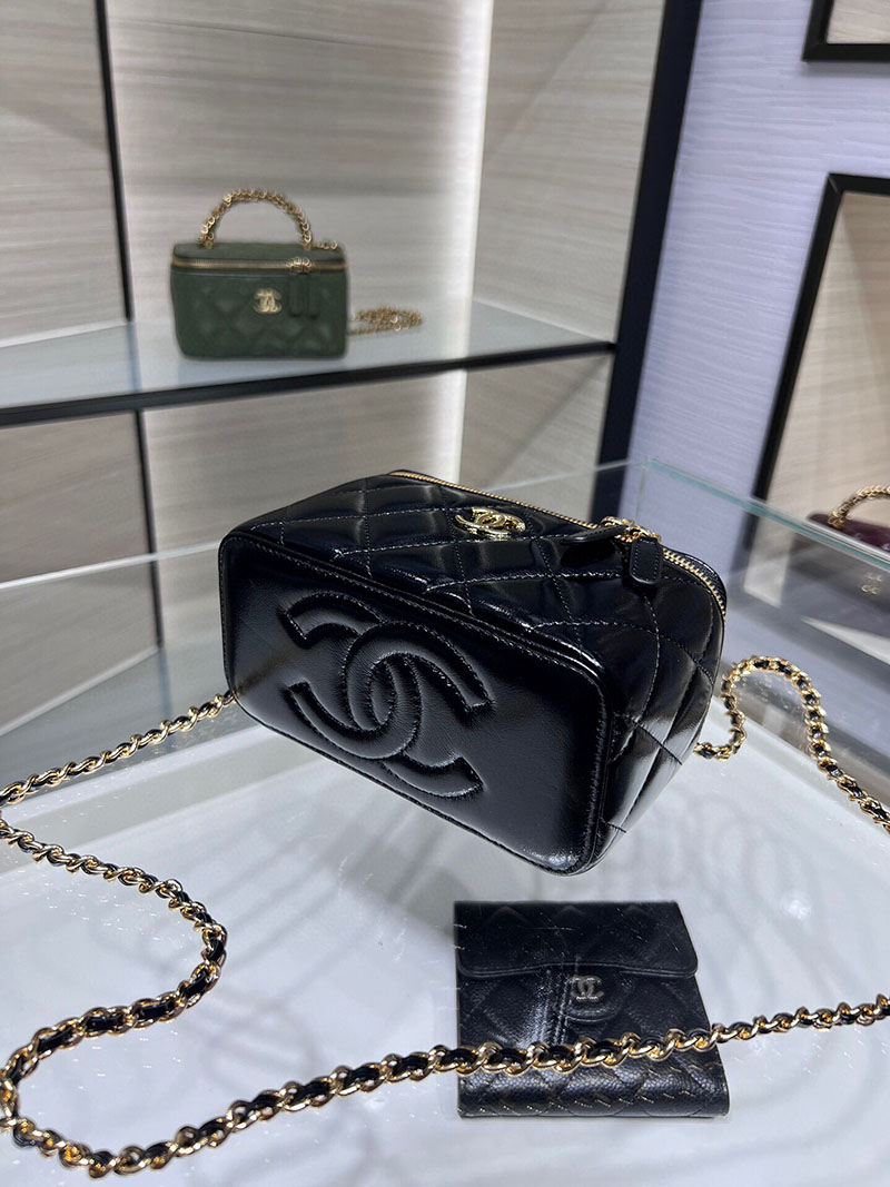 シャネル 新作バッグ 超N品 CHANEL 24B CC ハンドル バニティケース ラムスキン ブラック AP4168 B17675 94305 - 画像 (7)