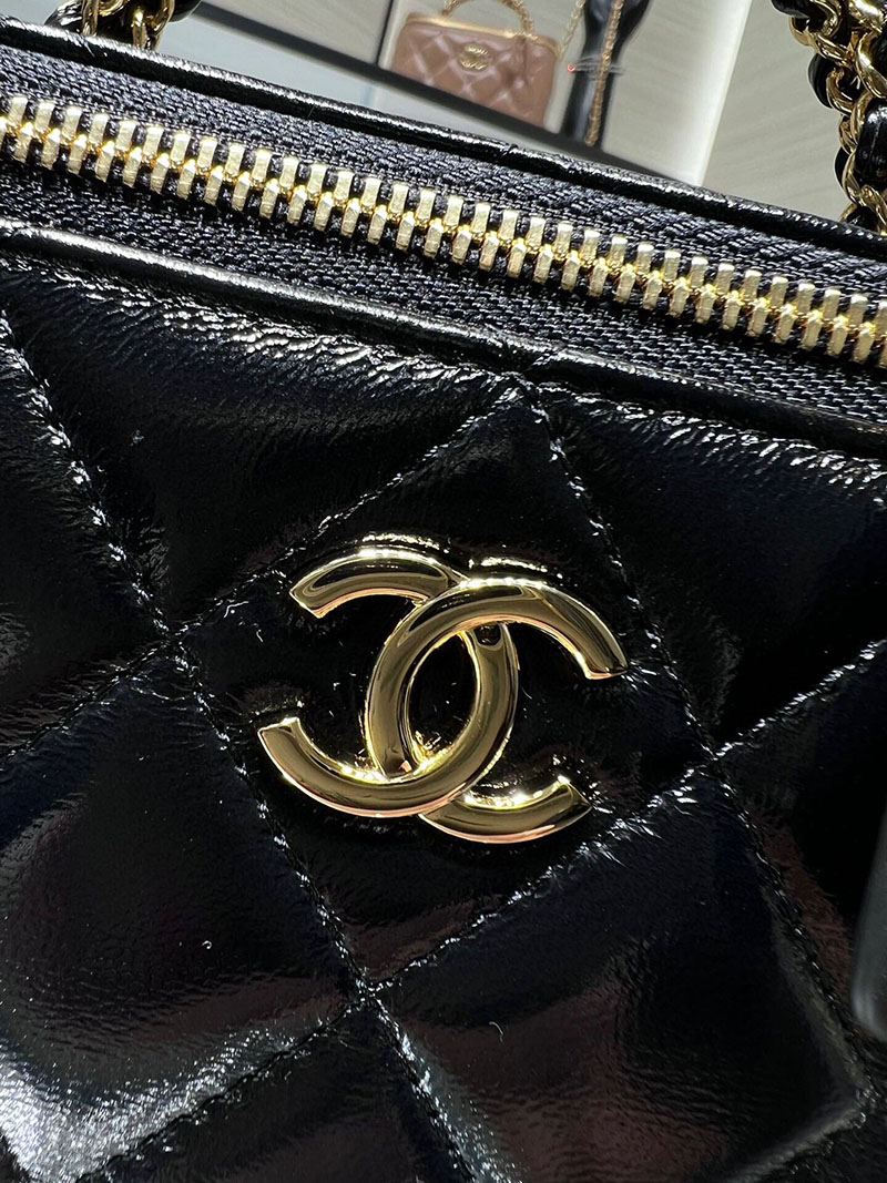 シャネル 新作バッグ 超N品 CHANEL 24B CC ハンドル バニティケース ラムスキン ブラック AP4168 B17675 94305 - 画像 (6)
