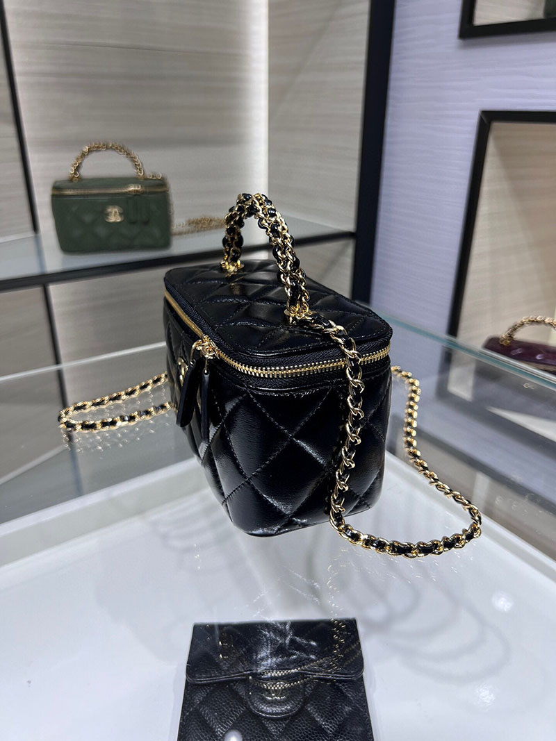 シャネル 新作バッグ 超N品 CHANEL 24B CC ハンドル バニティケース ラムスキン ブラック AP4168 B17675 94305 - 画像 (4)