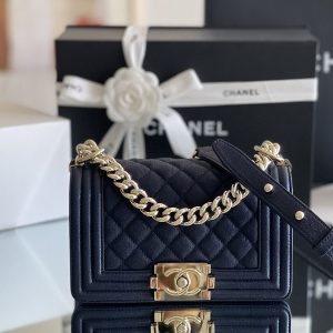 チェーンウォレット シャネル