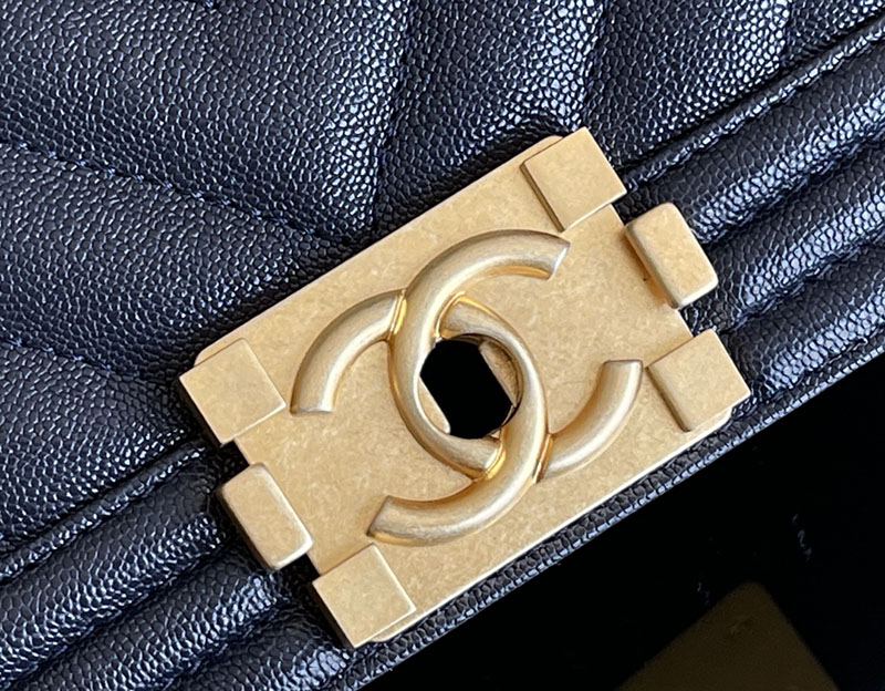 シャネル 新作バッグ H品 CHANEL シェブロン ボーイシャネル20 チェーンウォレット ブルー 2520243 チェーンウォレット ママ 人気 - 画像 (2)