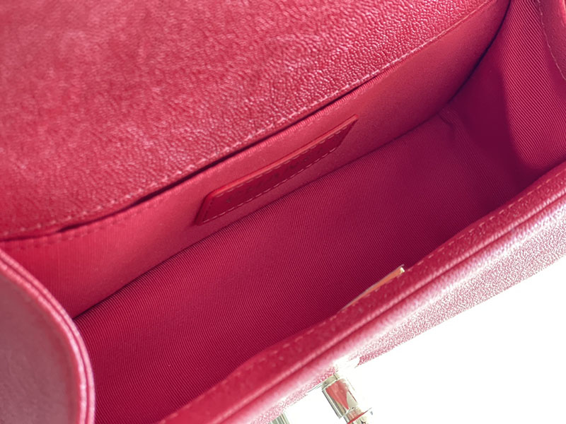 シャネル 新作バッグ H品 CHANEL シェブロン ボーイシャネル20 チェーンウォレット レッド 2520244 チェーンウォレット ハイブランド - 画像 (4)