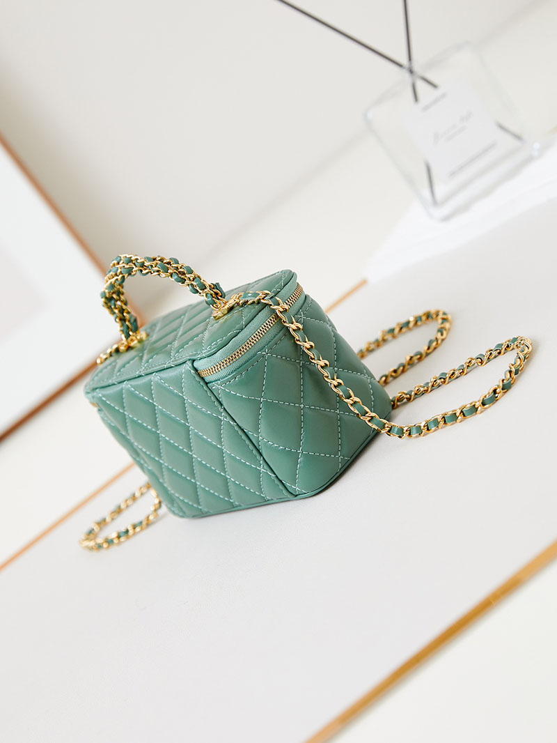 シャネル 新作バッグ 超N品 CHANEL バニティ チェーンショルダーバッグ マトラッセ ラムスキン カーキ AP4168 B17675 NZG82 - 画像 (7)