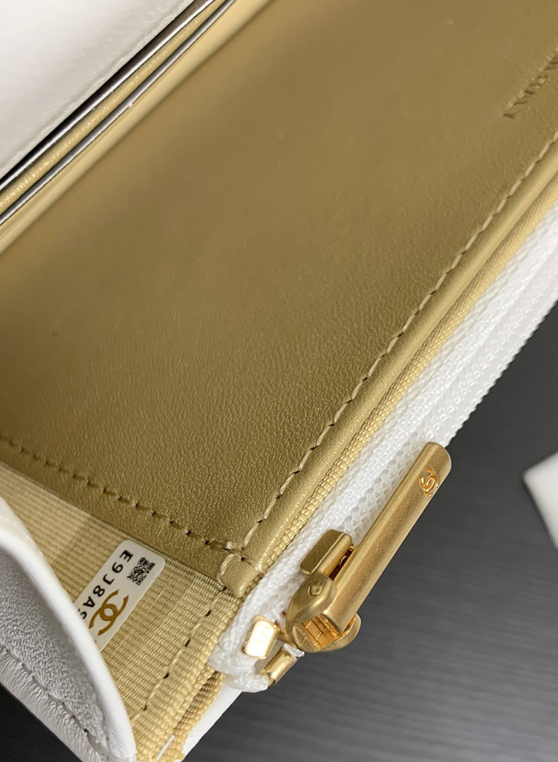 シャネル 新作バッグ 超N品 CHANEL 24A チェーンウォレット ブラック バッグ ホワイト AP3938 B16915 10601 - 画像 (3)