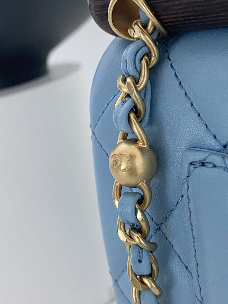 シャネル 新作バッグ H品 CHANEL スモール トップハンドル フラップバッグ ラムスキン ライトブルー AS4151 B13085 NO195 - 画像 (4)