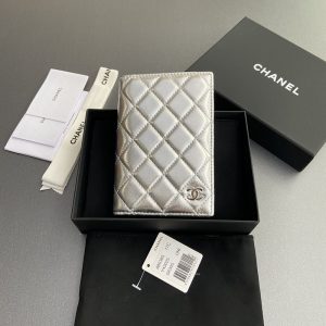 シャネル カードケース 財布代わり